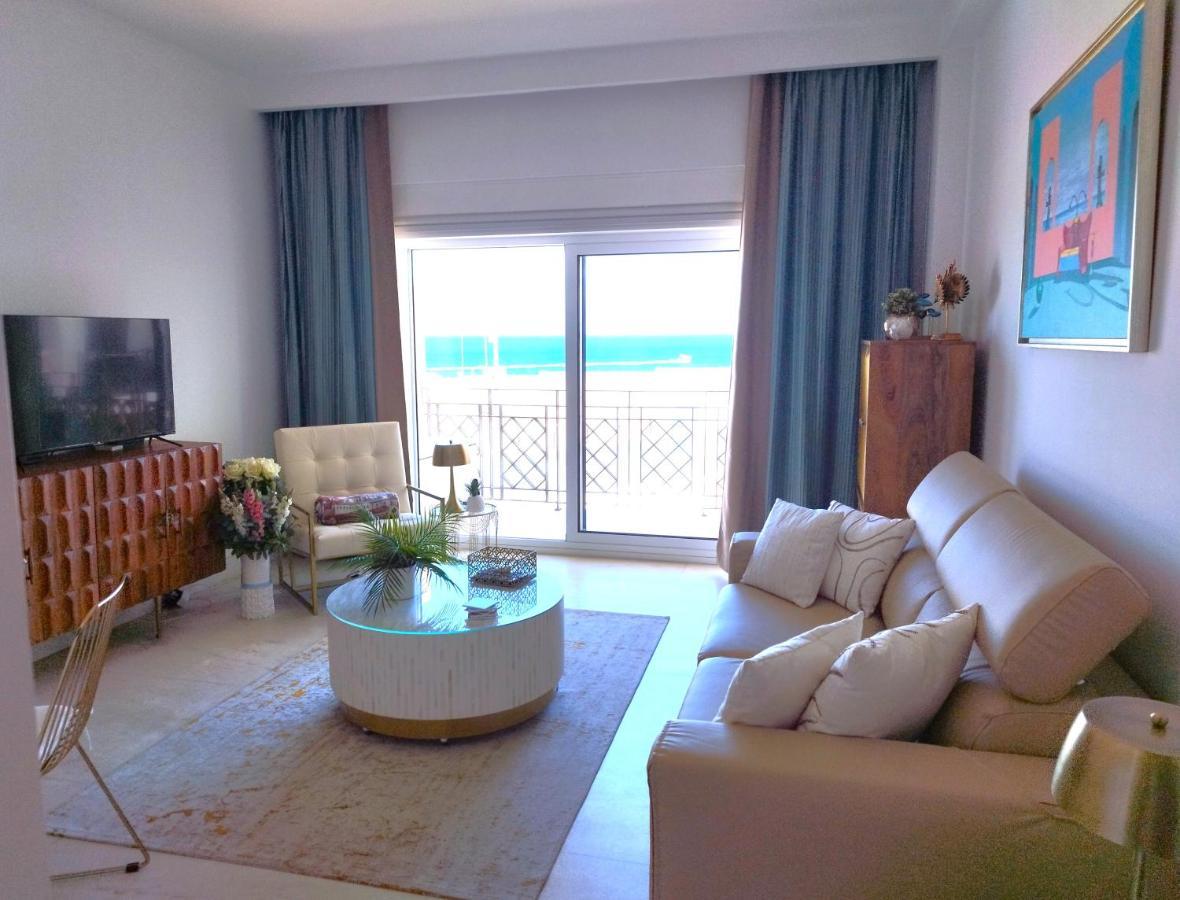 Potato Beach Apartment At Beach Front & Sea View 라고스 외부 사진